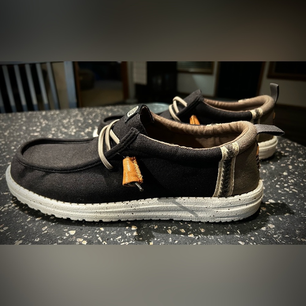 Men’s Hey Dude Wally Craft Linen Shoes